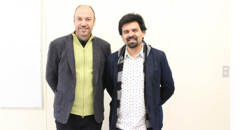 Arquitecto internacional ofreció charla sobre ecotecnias sustentables en México