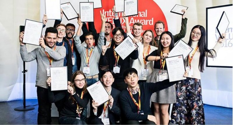 Revista MásDeco destaca a arquitecto UCEN entre los jóvenes líderes en innovación y acción de Chile