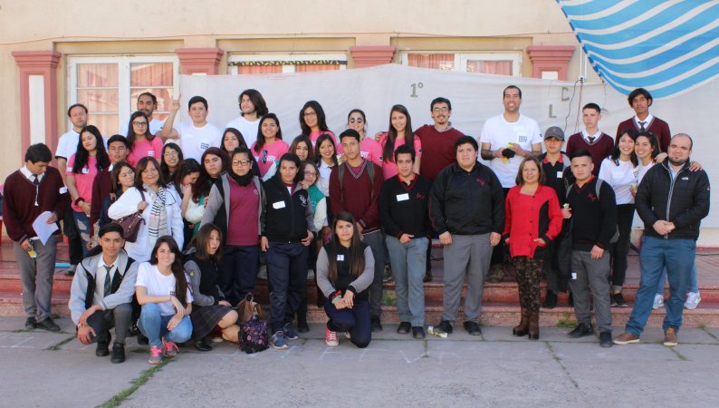 Proyecto “Habilidades para la vida” de PDS realiza actividad con alumnos de Cuarto Medio en el Liceo Gabriela Mistral