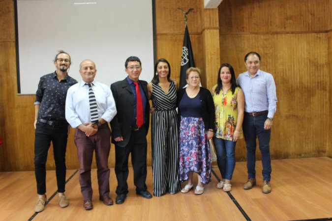 Estudiantes de Prufodis rinden examen final ante comisión evaluadora