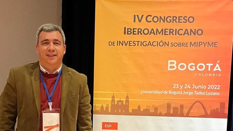 Académico Omar Carrasco participó de importante Congreso