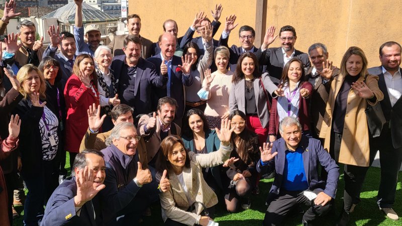 Gobierno Regional Metropolitano entrega financiamiento a dos proyectos de la FINARQ