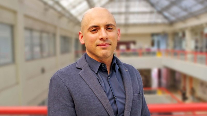 Entregar conocimiento técnico y reforzar habilidades blandas: los objetivos del nuevo académico de la Finarq