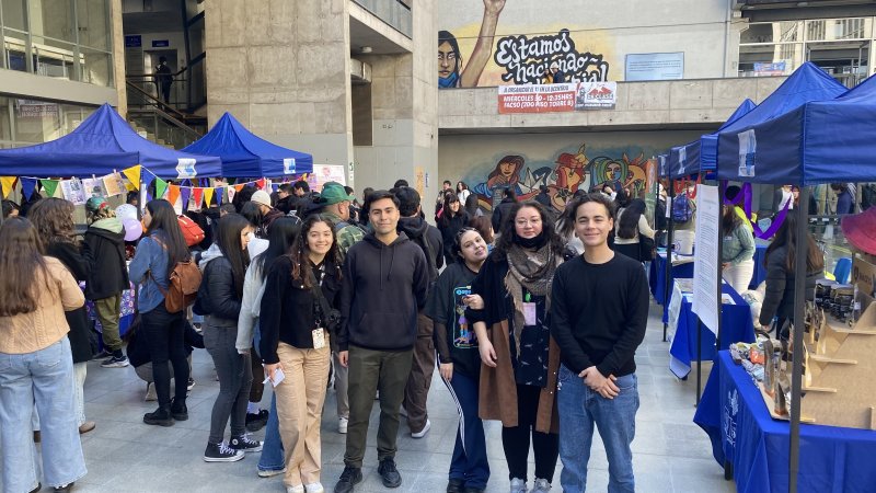 Universidad Central realizó feria de tenencia responsable y adopción de mascotas
