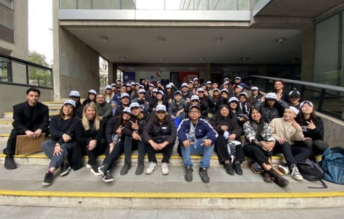 Estudiantes de primer año realizan diagnóstico territorial en el Barrio Almagro