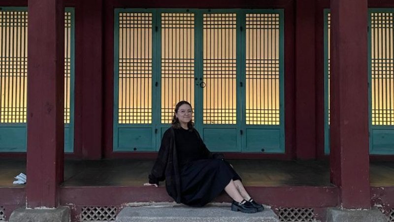 Estudiante del Magíster en Estudios Coreanos finaliza con éxito sus estudios de idioma en Corea del Sur