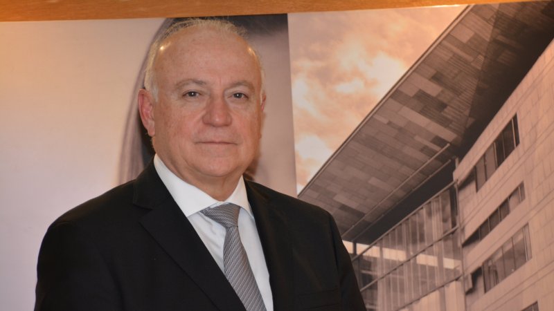 Rector González y tres expresidentes analizaron el desarrollo de Chile en los últimos 30 años