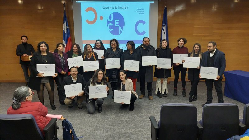 Postítulo en Familia, Infancia y Adolescencia realizó nueva ceremonia de graduación con asistencia de la subsecretaria de la Niñez