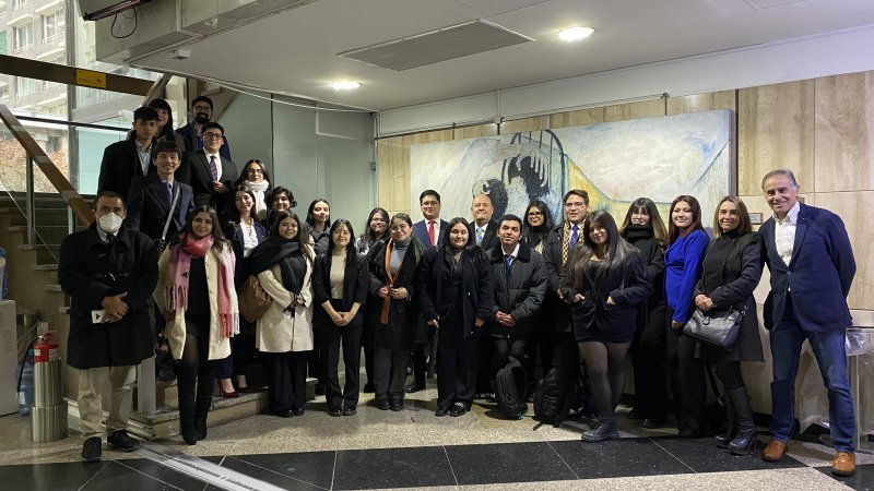 Estudiantes de Derecho Procesal visitaron 2°Juzgado Civil