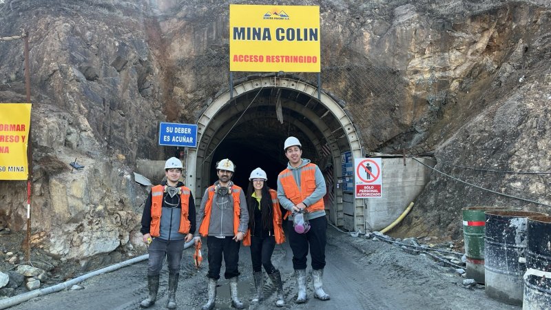 Estudiantes de Ingeniería Civil en Minas visitan “Proyecto Chépica” de Minera Paicaví