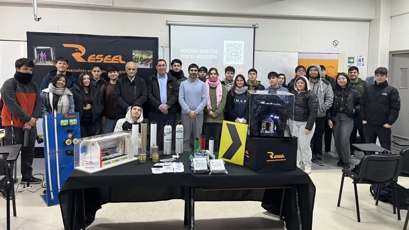Empresa Reseel expone en la FINARQ sobre Refugios para Minería Subterránea