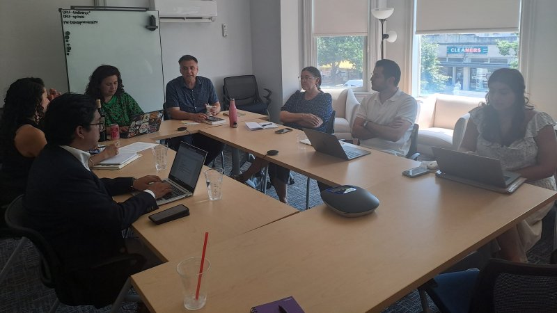 Profesor Silvio Cuneo realizó actividades en Washington DC