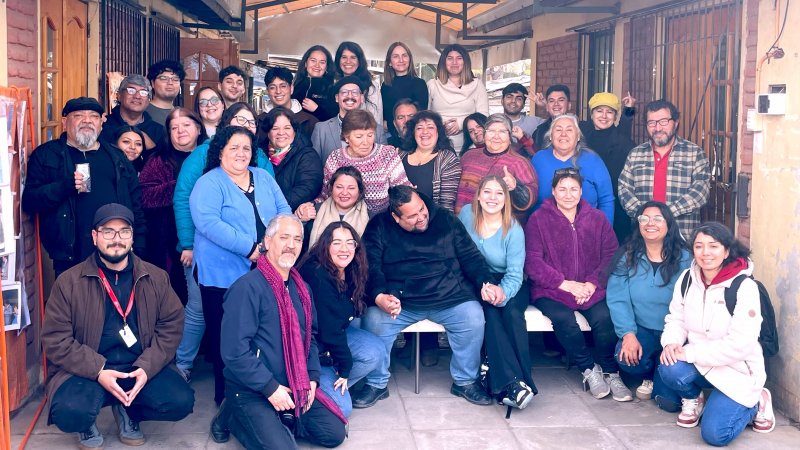 Docentes y estudiantes de psicología Vespertino realizan Taller “Remirando el Proyecto de Vida” a organización MOMChile