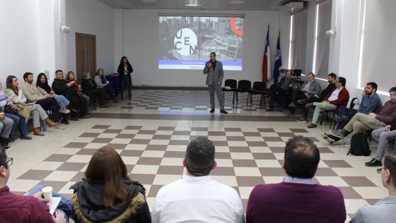 Autoridades de la FINARQ y cuerpo docente se reúnen en Consejo Ampliado