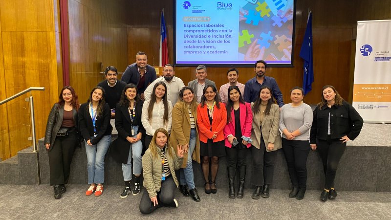 Trabajo Social capacitó a colaboradores de Blue Express en diversidad e inclusión