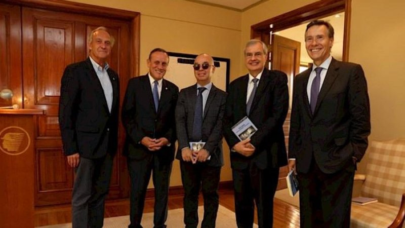 Profesor Rodrigo Cortés ganó por segunda vez el Premio Revista de Libros de El Mercurio