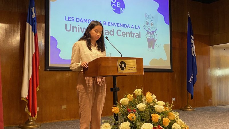 Facultad de Educación dio la bienvenida a una nueva generación de estudiantes