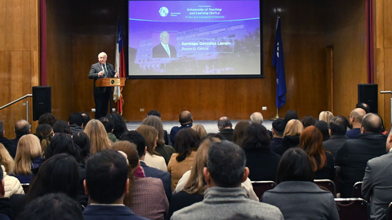 Unidad de Desarrollo Docente presentó el Plan de Formación, Innovación e Investigación en Docencia de la UCEN
