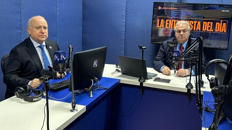 “La Universidad ha ido progresando gracias al compromiso de la comunidad”